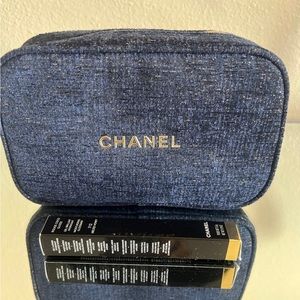 Chanel Holiday Makeup Bag 2023